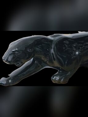 Royal Haeger Crouching Glossy Black Ceramic Panther Figurine